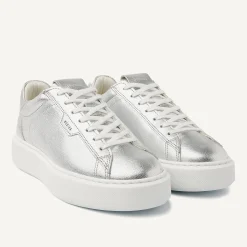 DAMES Nubikk Vince Tora Metallic Sneaker Voor Dames